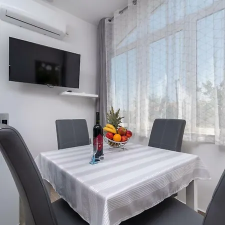 Apartman Niksi Trogir Exteriér fotografie