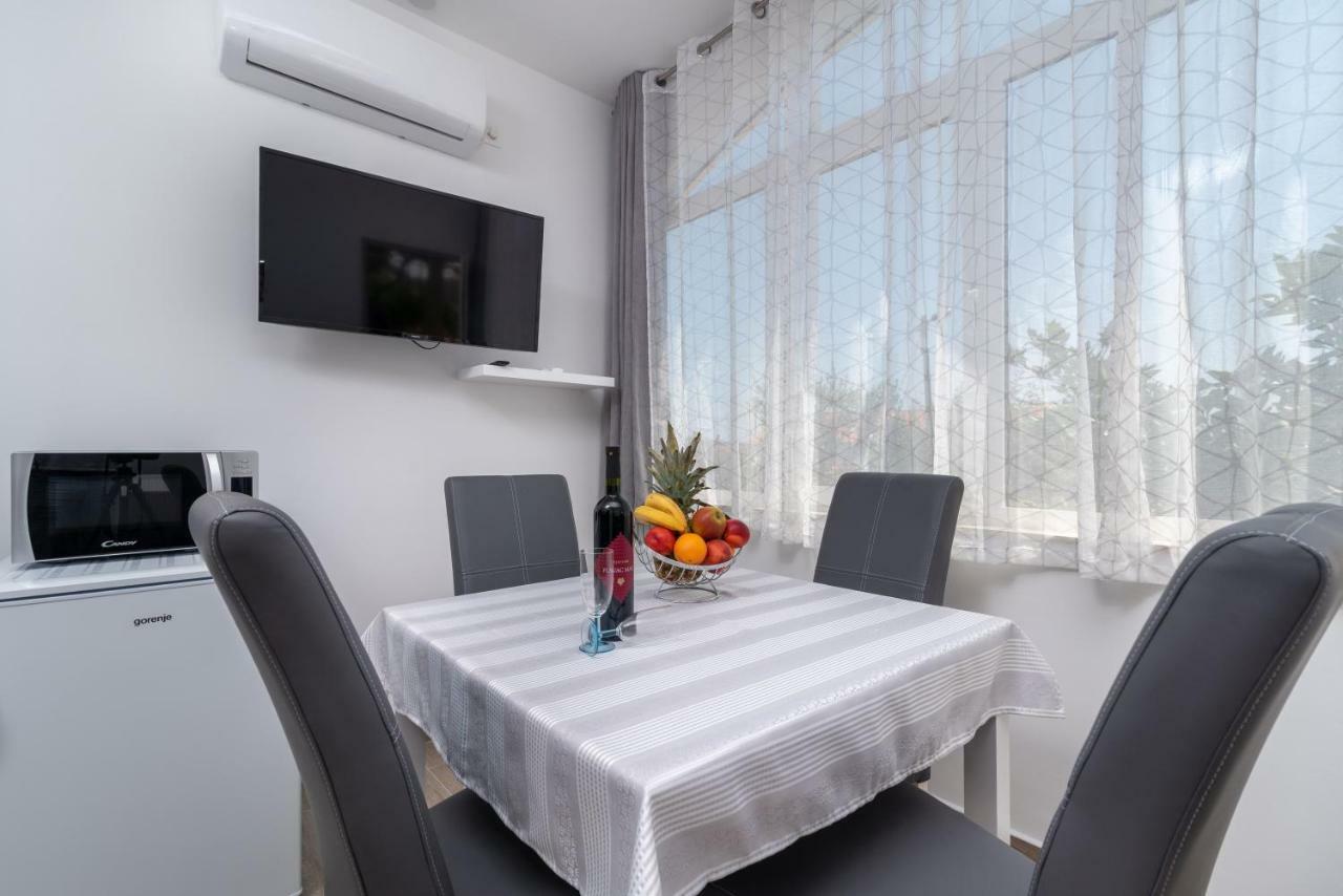 Niksi Apartment Trogir