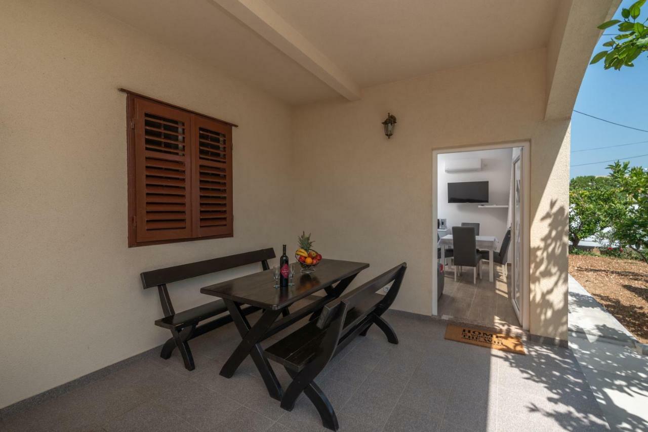 Niksi Apartment